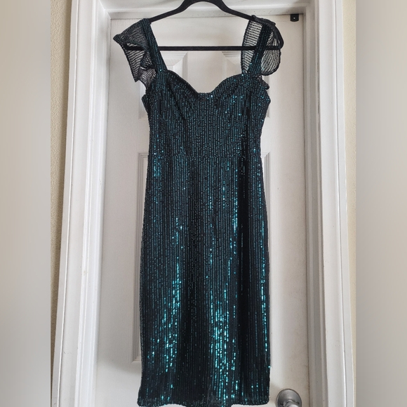 🌻Elegant Green Sequence Dress NWOT - Picture 4 of 7
